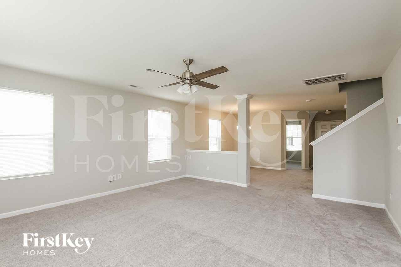 167 Hidden Lakes Rd - Photo 2 of 15