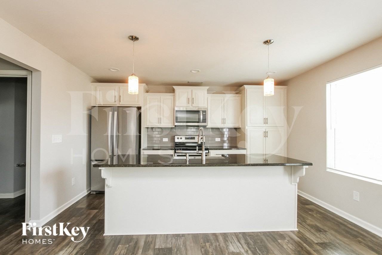 167 Hidden Lakes Rd - Photo 6 of 15