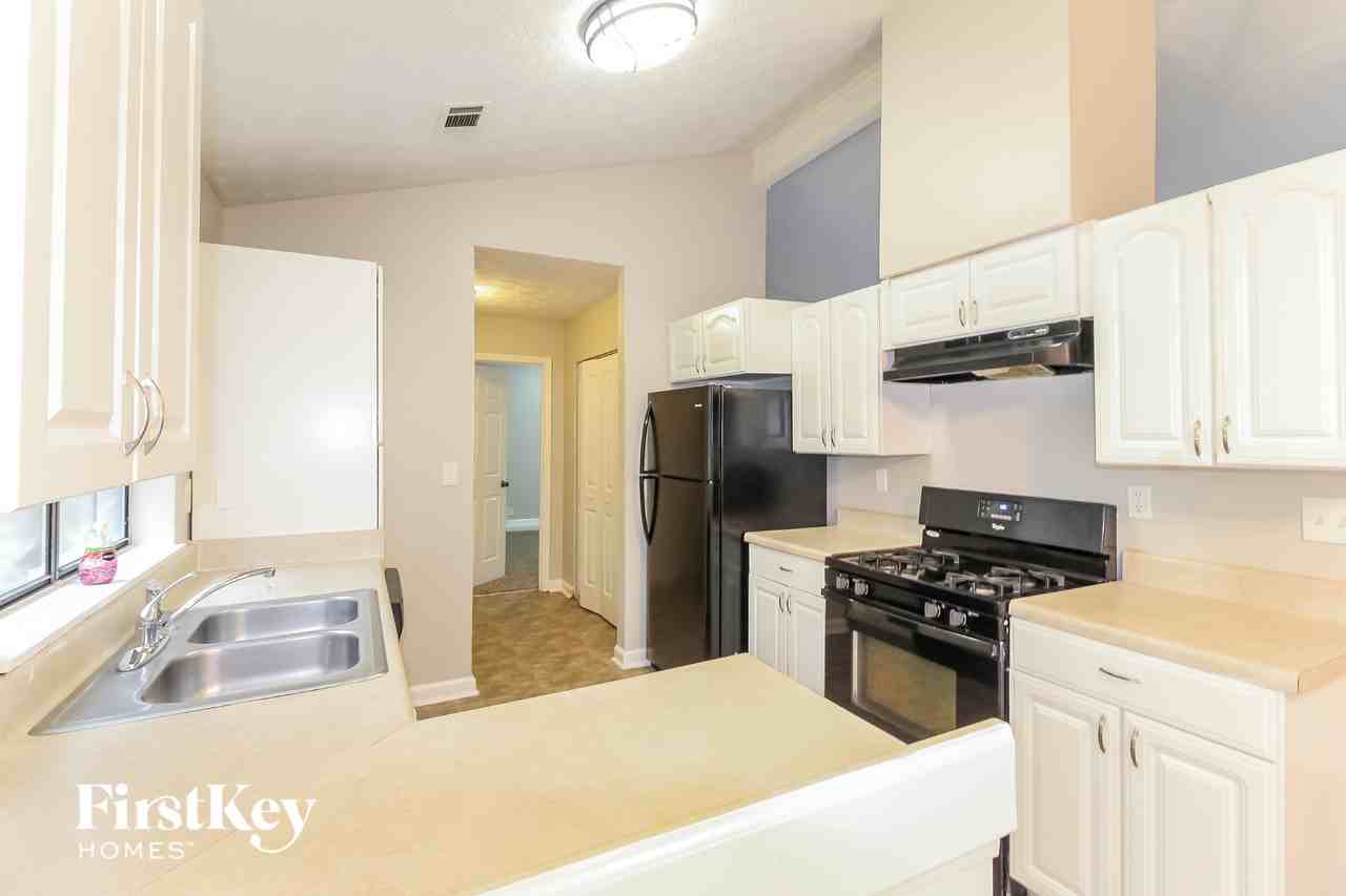 3972 Mcgill Dr - Photo 6 of 15