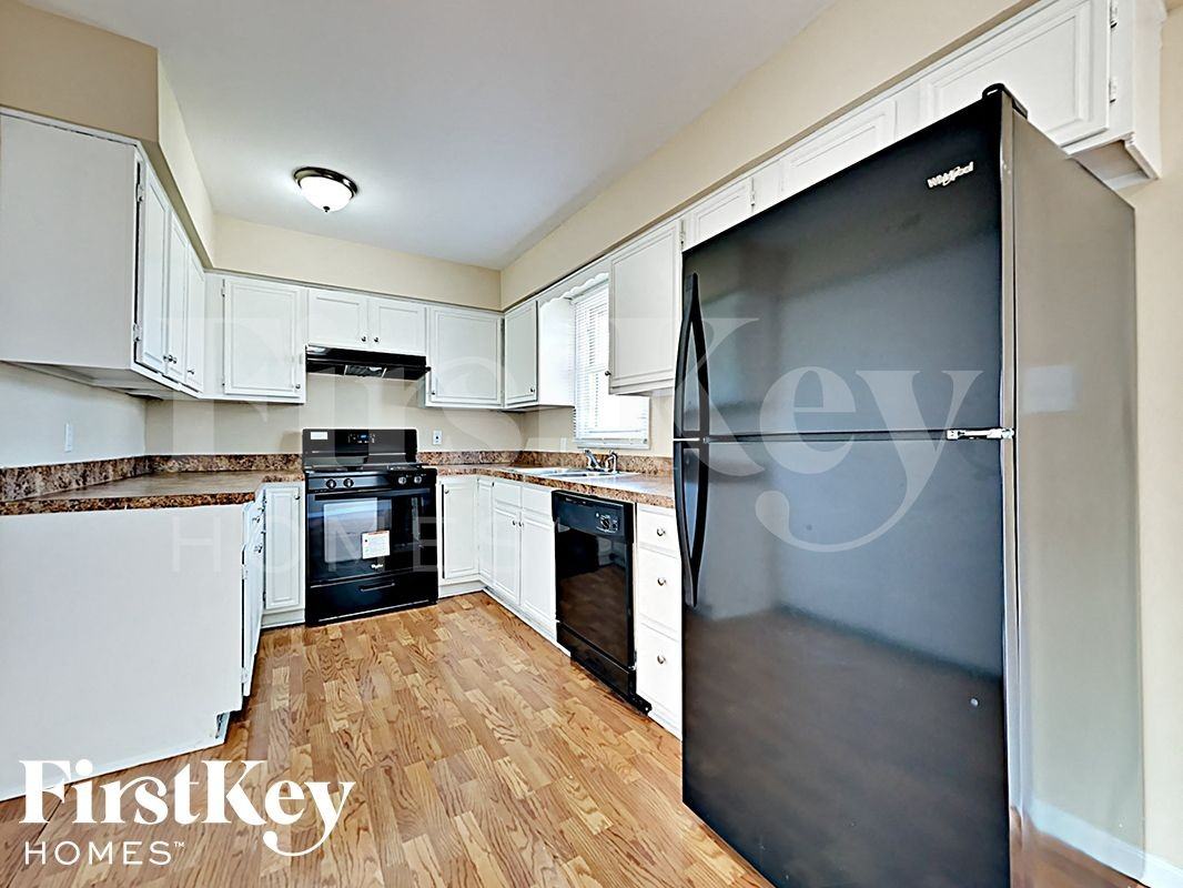 8920 Woody Trl - Photo 5 of 15