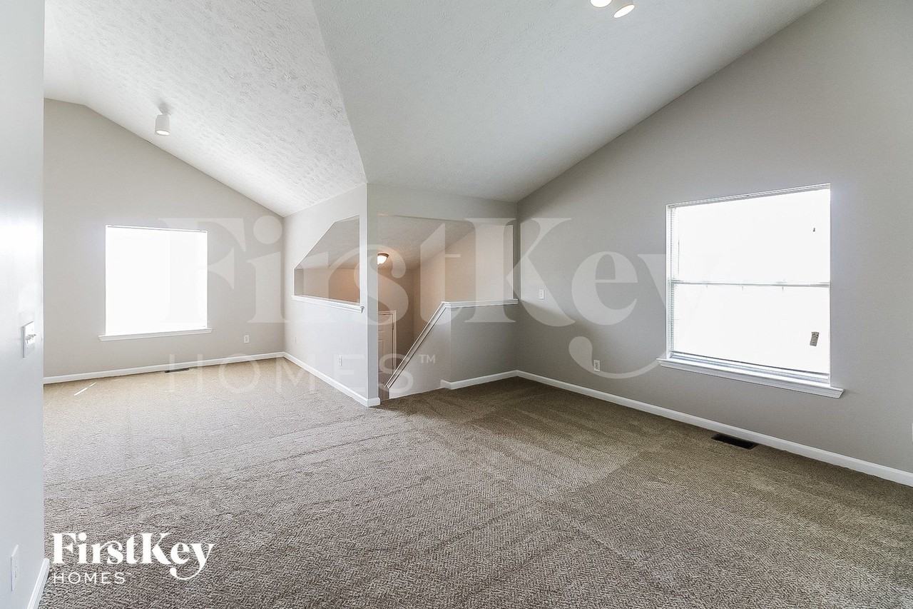 8153 Mountain Pass - Photo 7 of 15