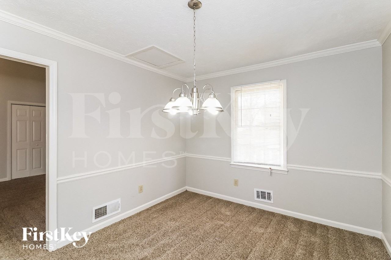 770 Simmons Mine Cir - Photo 5 of 15