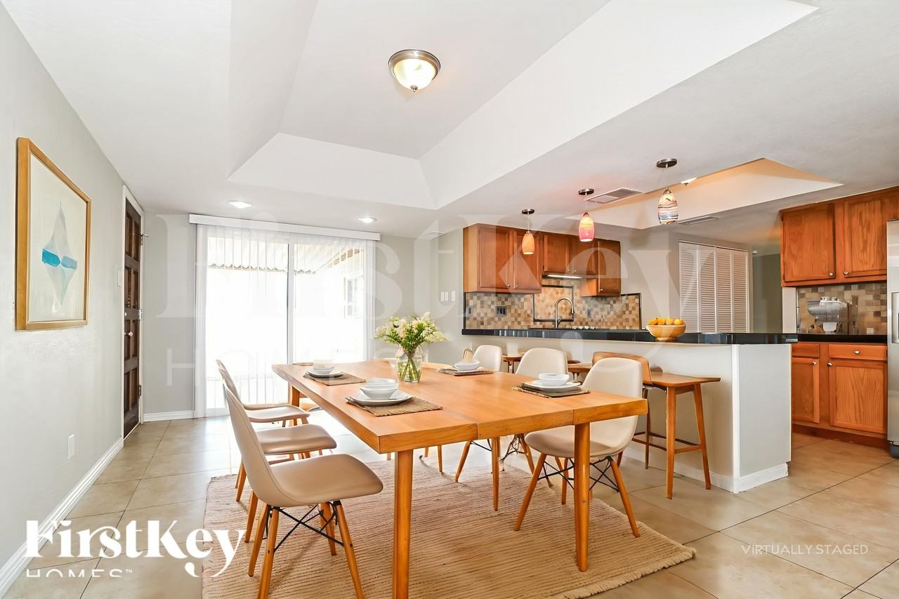 6836 S Terrace Rd - Photo 7 of 18