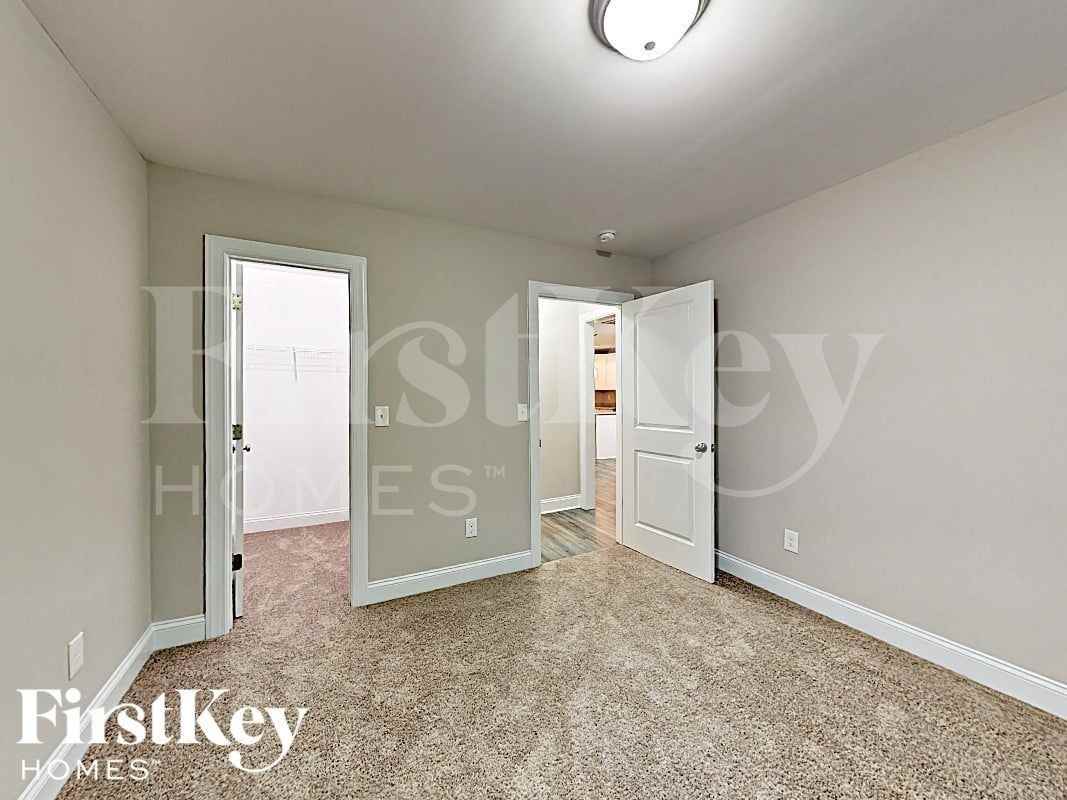 529 Harris St Nw - Photo 5 of 15