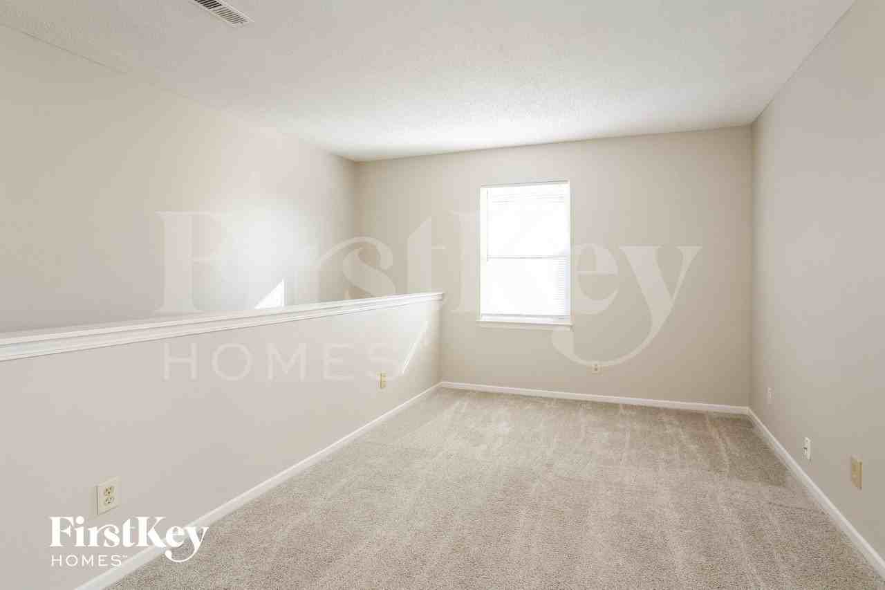 2435 Redland Ln - Photo 7 of 15