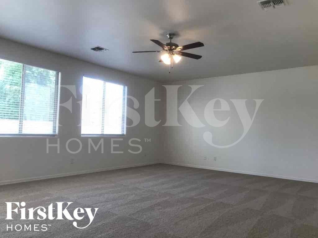 14495 N 135th Ln - Photo 2 of 42