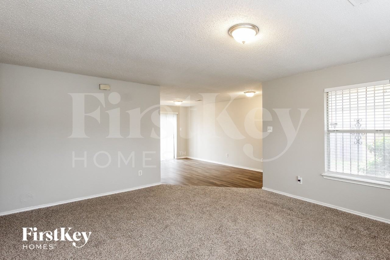 10244 Budtime Ln - Photo 5 of 16