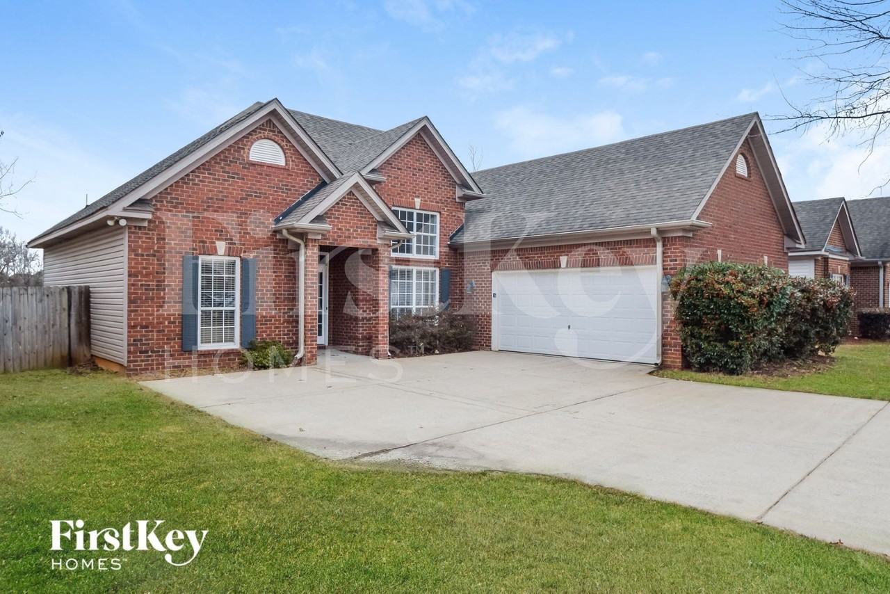 1011 Alden Glen Dr - Photo 2 of 15