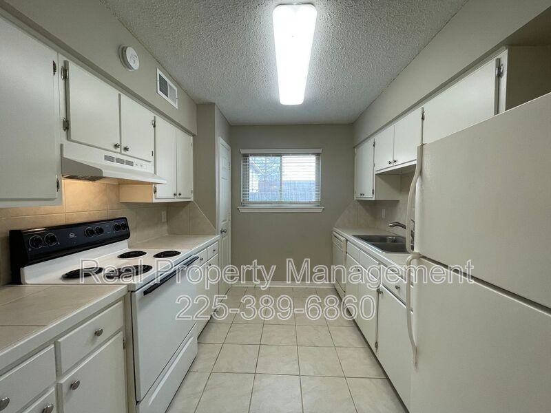 914 W Tony St #11B - Photo 3 of 19