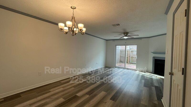 914 W Tony St #11B - Photo 6 of 19