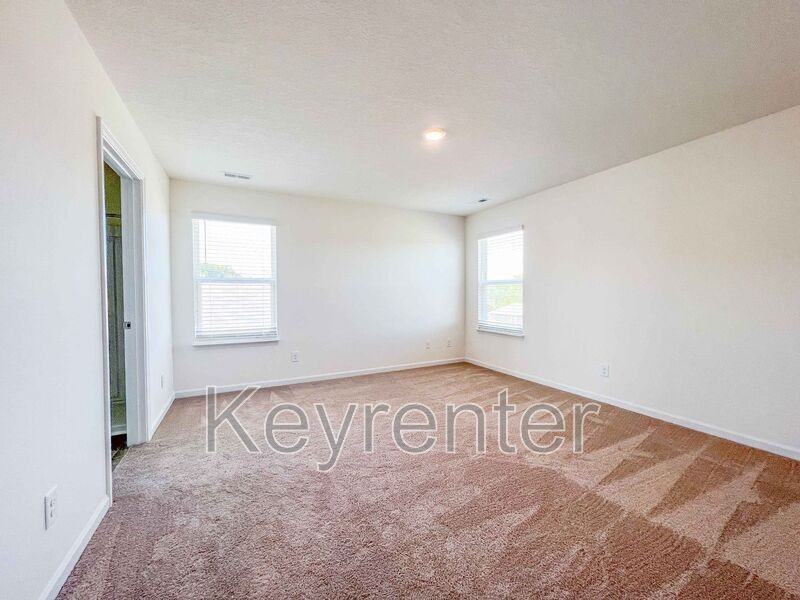 2973 Nicole Cir - Photo 4 of 17