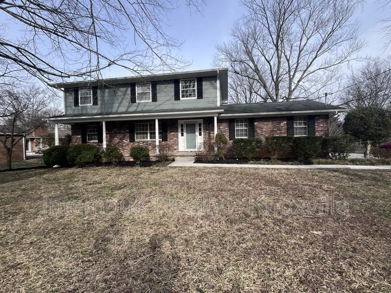 9505 E Laurens Ln - Photo 2 of 38