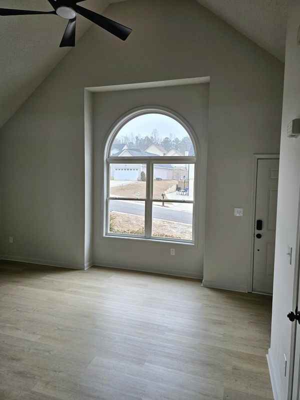 101 Rampart St - Photo 7 of 43