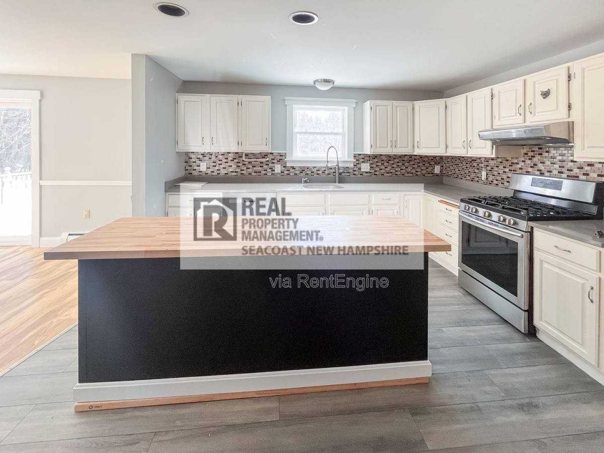 10 Kelley Rd - Photo 3 of 10