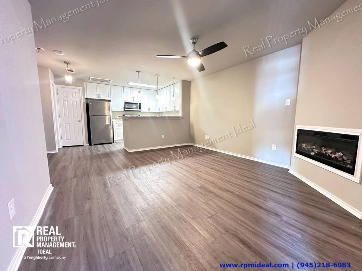 6108 Abrams Rd #512 - Photo 4 of 10