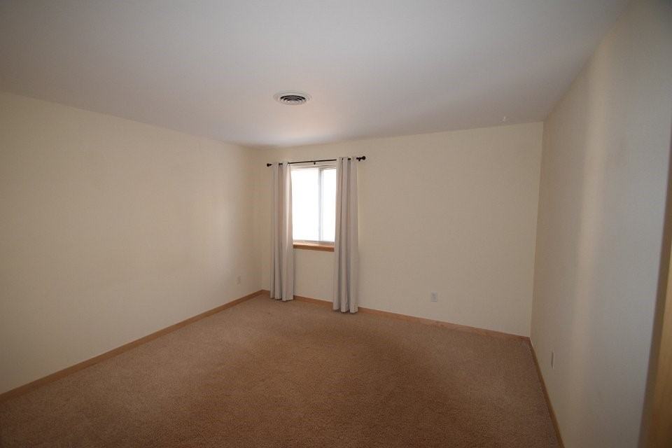 311 N Hancock St #131 - Photo 5 of 6