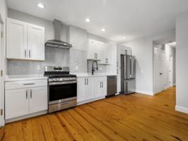 featured image of 131 Cottage St #2