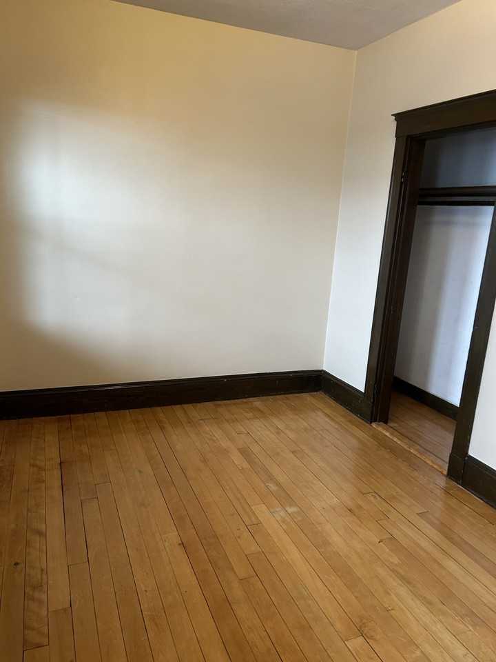 56 Frederick Ave #1D - Photo 6 of 20