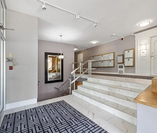 20 Hammond Pond Pkwy #305 - Photo 3 of 19