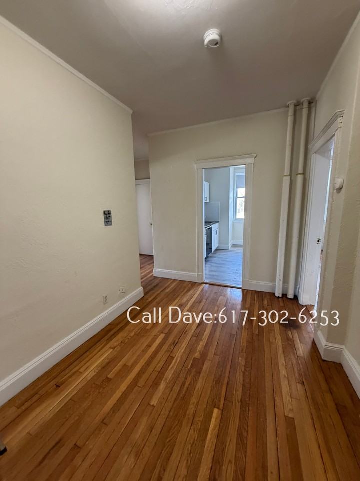 1800 Commonwealth Ave #8 - Photo 2 of 21