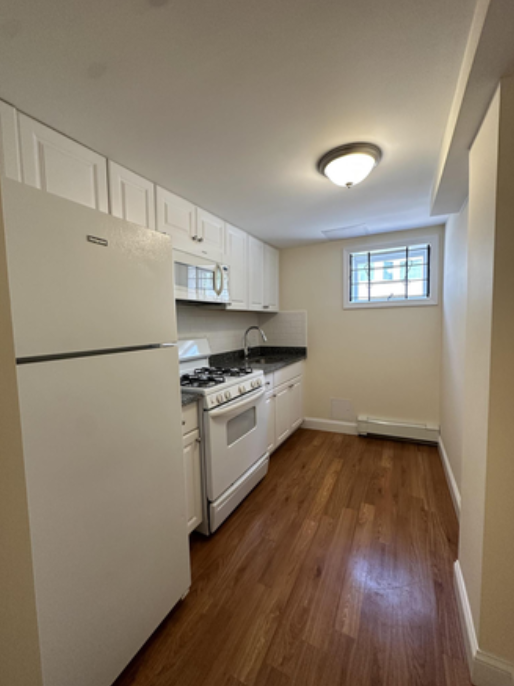 Harvard St #1A - Photo 4 of 7