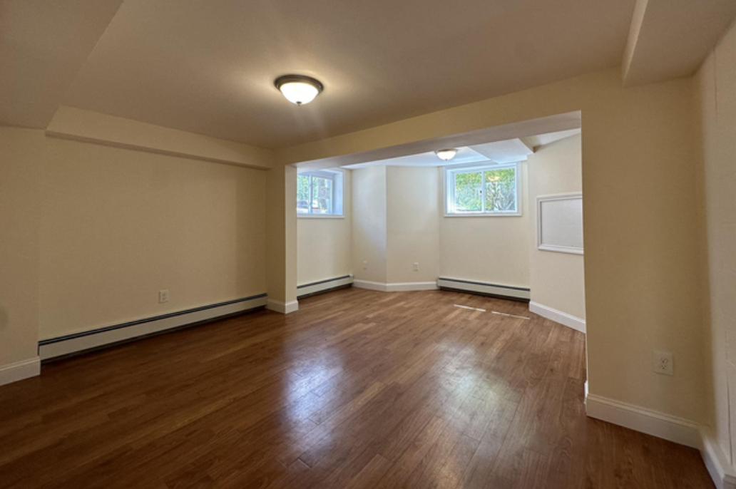 Harvard St #1A - Photo 5 of 7