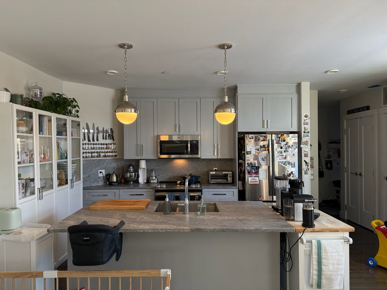 434 Mcgrath Hwy #414 - Photo 4 of 23