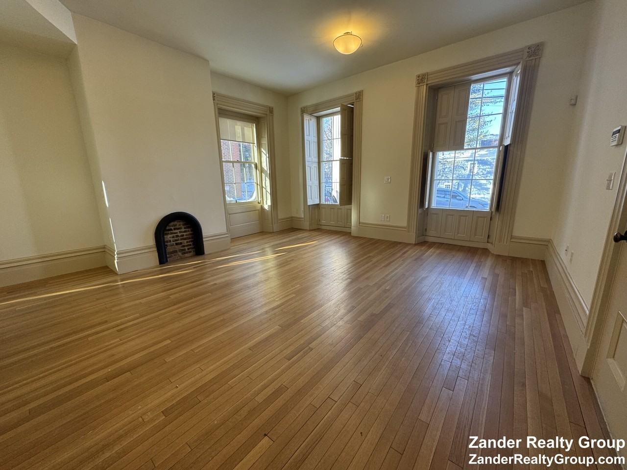 10 Linwood St #3 - Photo 3 of 16