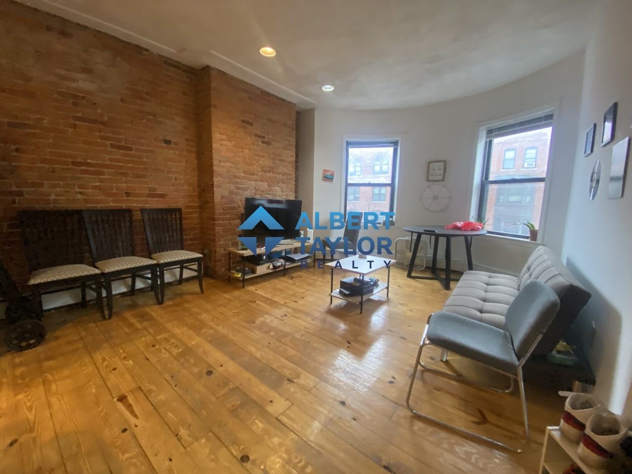 610 Columbus Ave #6 - Photo 4 of 14