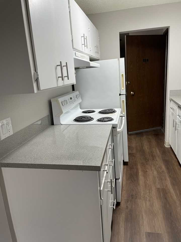 3506 Ne 95th St #205 - Photo 3 of 26