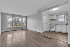 featured image of 224 Mclellan Crt #1