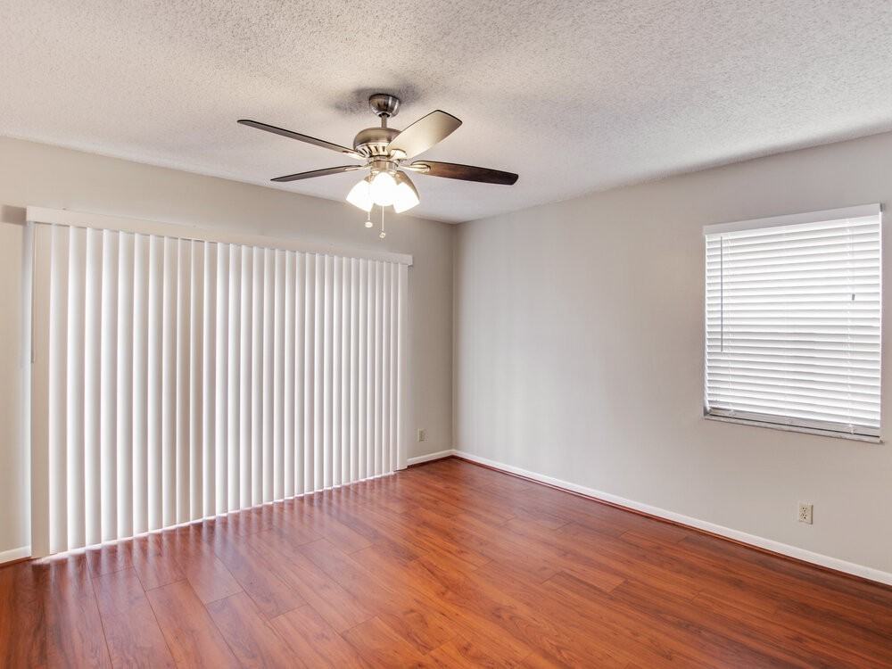 3231 Ensenada Way - Photo 3 of 14