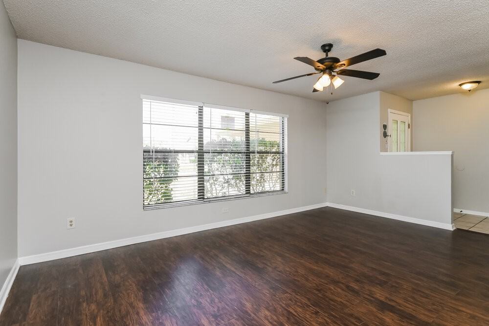 9124 Palos Verde Dr - Photo 4 of 16