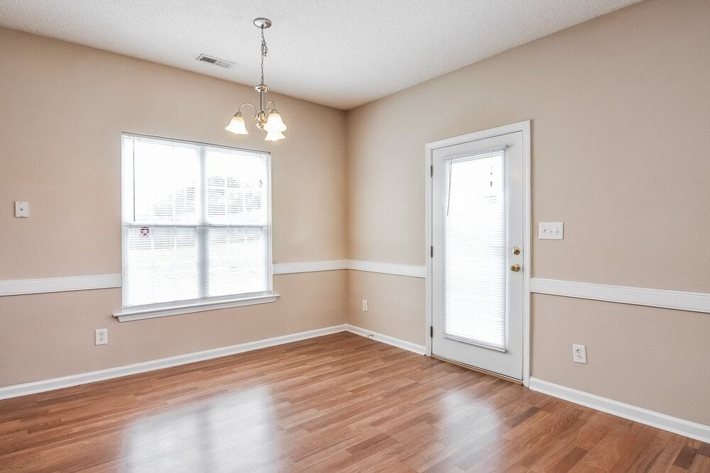 7004 Paint Rock Ln - Photo 7 of 16