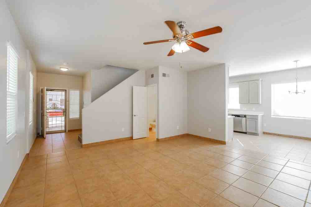 34806 N 31st Ave - Photo 5 of 17