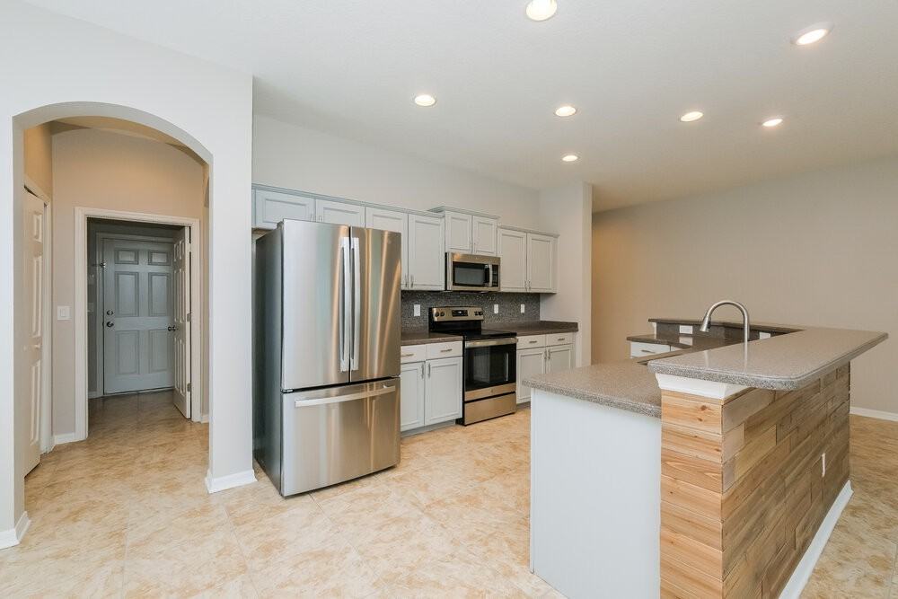 904 Parker Den Dr - Photo 7 of 16