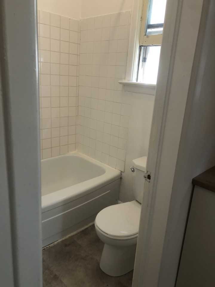 123 Waverley Road #3 - Photo 5 of 6