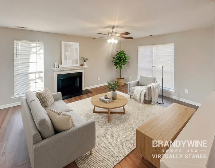 425 Hannah Dr - Photo 3 of 28