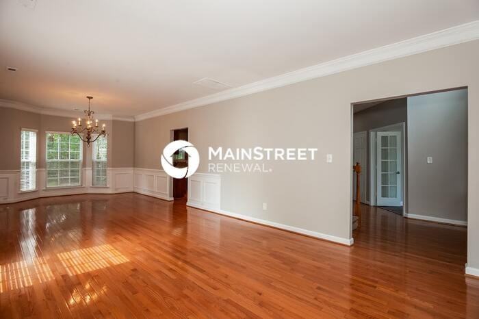 12317 Westbury Glen Ct - Photo 4 of 17