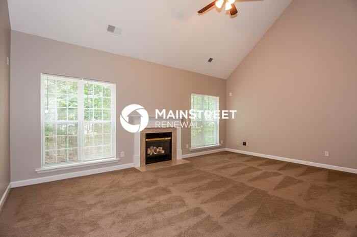 12317 Westbury Glen Ct - Photo 6 of 17