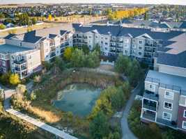 featured image of 700 Willow Brook Rd Nw