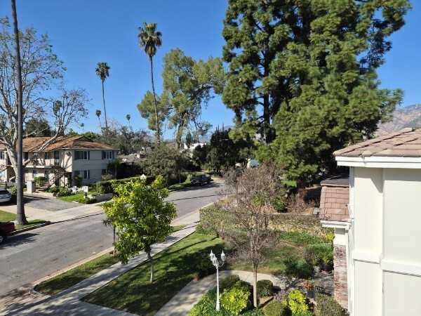 88 San Marino Avenue - Photo 5 of 36