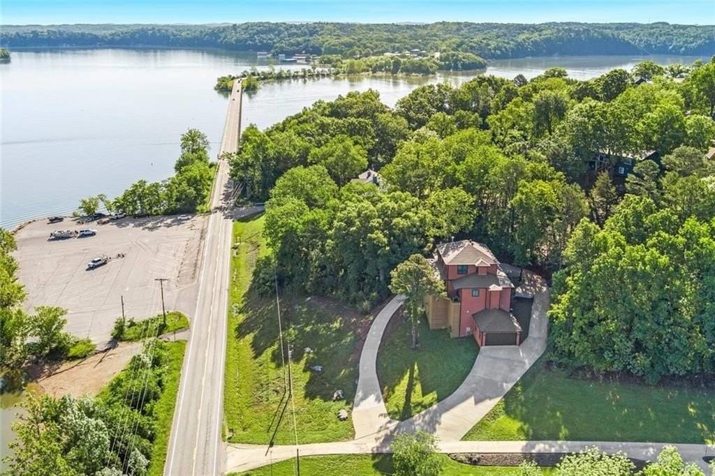 16217 E Highway 12 - Photo 2 of 17