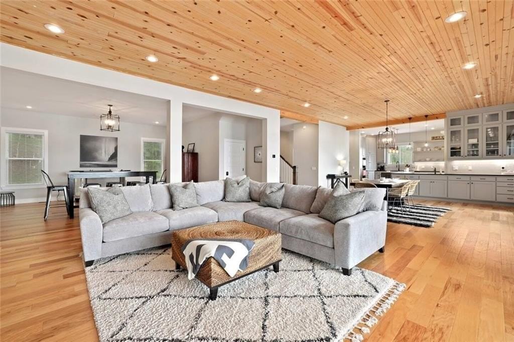 16217 E Highway 12 - Photo 5 of 17