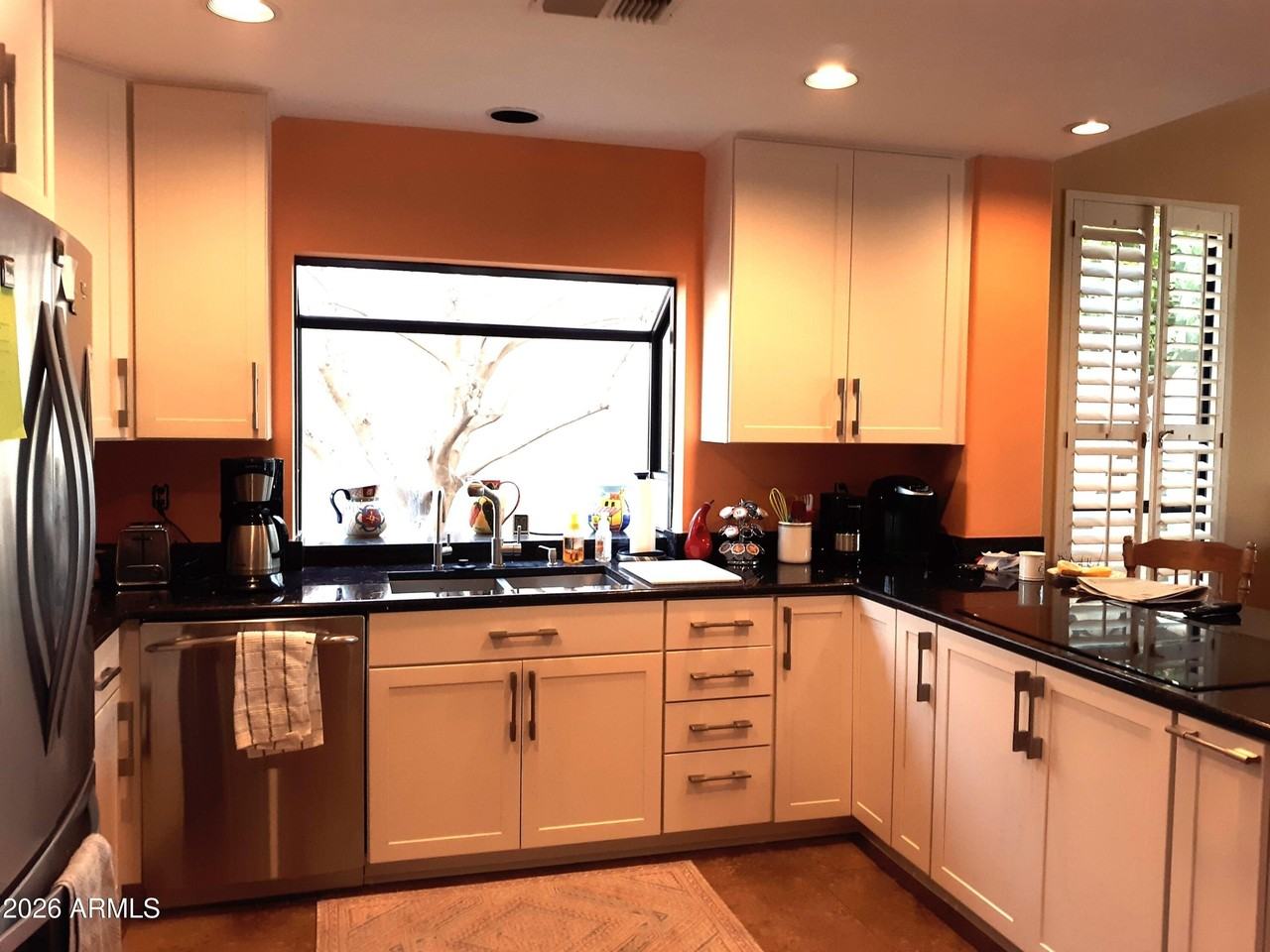 10537 E Cedar Waxwing Dr - Photo 3 of 17