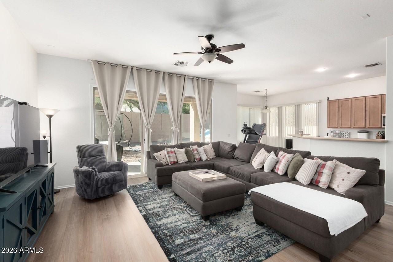 26724 N 83rd Dr - Photo 5 of 28