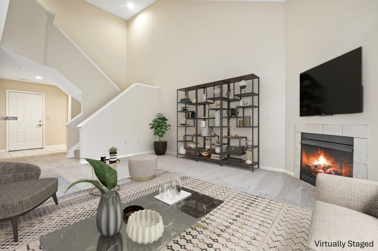 5004 Stratford Pine Ln - Photo 5 of 39