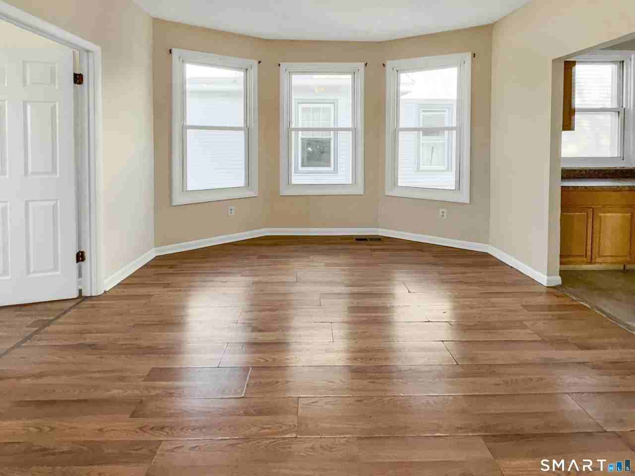 34 Wolcott St Unit 3 #3 - Photo 4 of 15