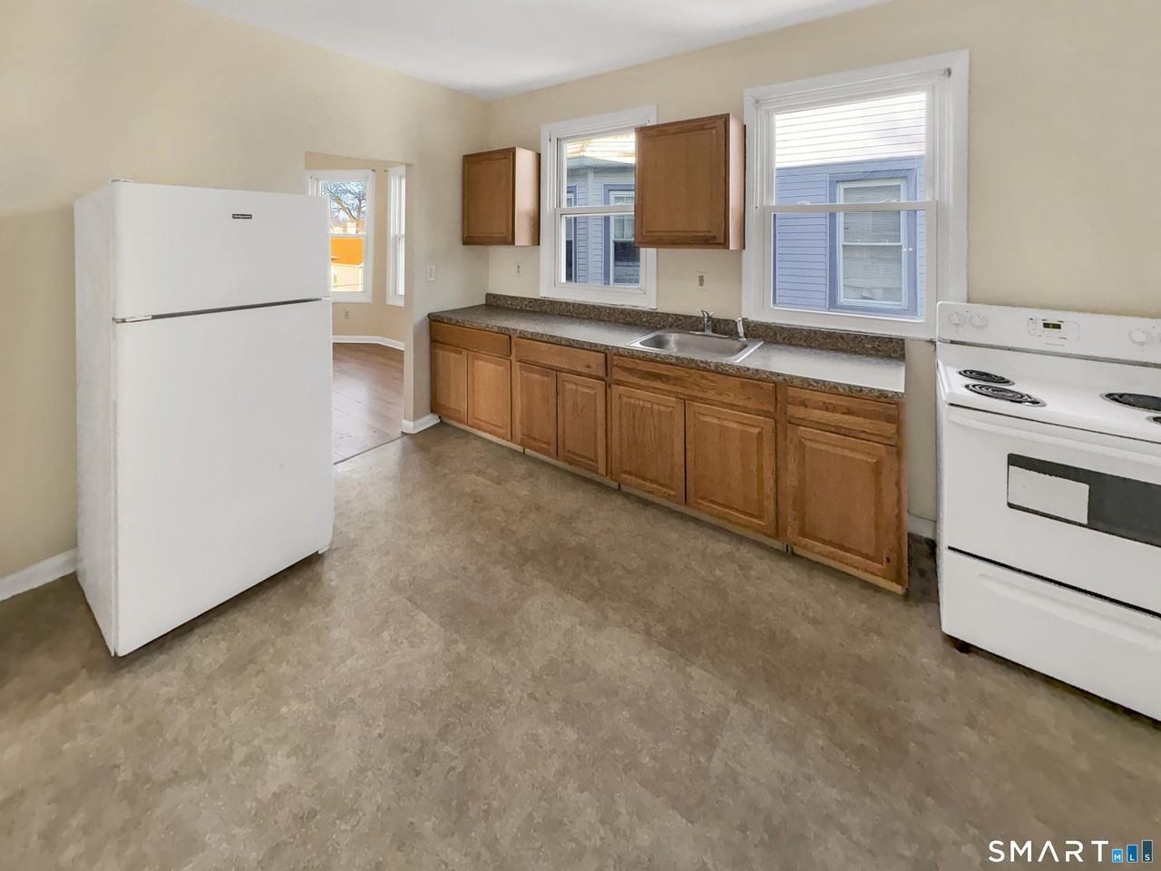 34 Wolcott St Unit 3 #3 - Photo 6 of 15