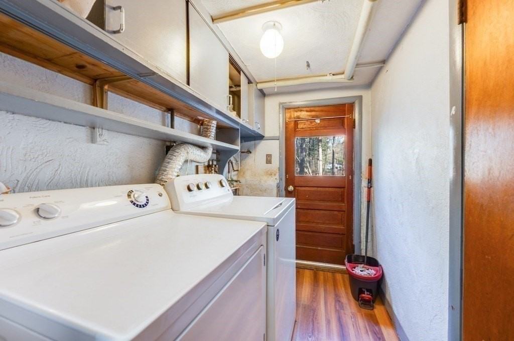 250 Hudson Rd - Photo 7 of 19